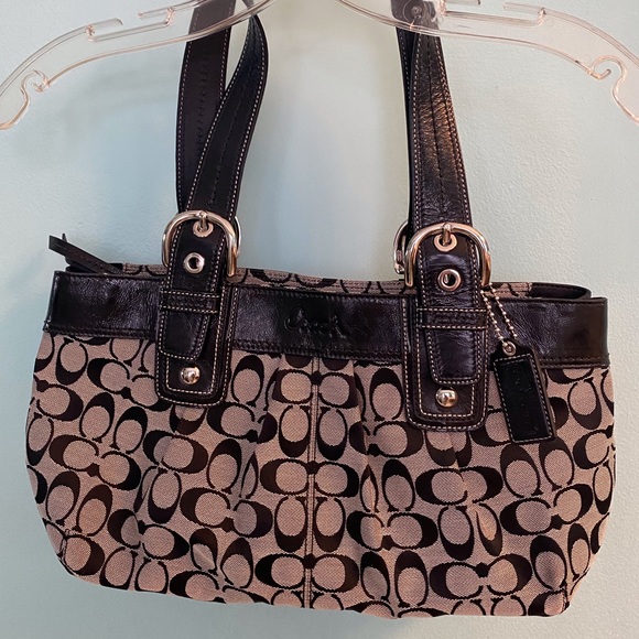 Coach Handbags - Coach black & white canvas bag C logo purse